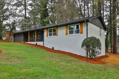 2898 Crk Dr, Duluth GA 30096-3848 exterior