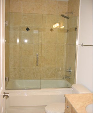 7247 Claremont Ave, Chicago IL 60636-3625 exterior