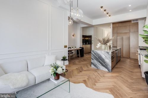 2013 Q St, Washington DC 20002-2373 exterior