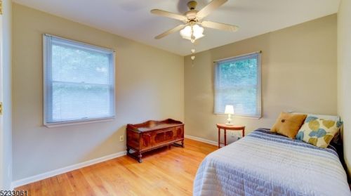 454 Stony Brk Dr, Bridgewater NJ 08807-1988 exterior