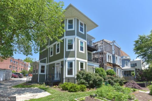 817 Varnum St, Washington DC 20011-7231 exterior