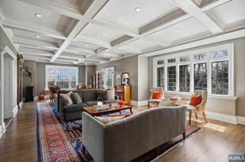 264 Upper Mtn Ave, Montclair NJ 07043-1417 exterior