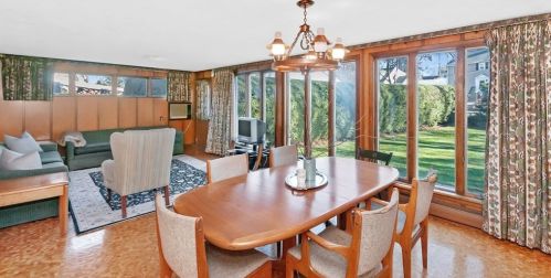 51 Fessenden St, Newton MA 02460-1119 exterior