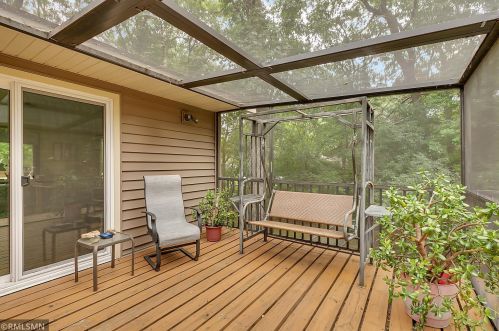 624 9th St, Sartell MN 56377-2249 exterior