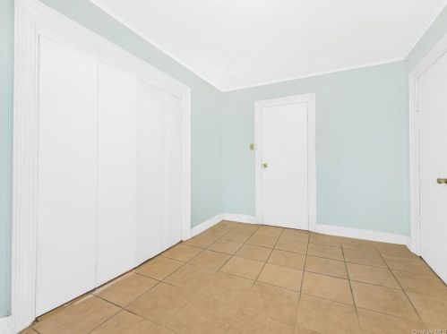 2224 Valentine Ave, Bronx NY 10458-7139 exterior