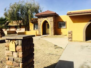 10302 Montecito Ave, Phoenix AZ  85037-5551 exterior