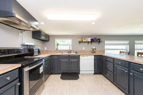 4104 Bay Ave, Tampa FL 33616-1210 exterior