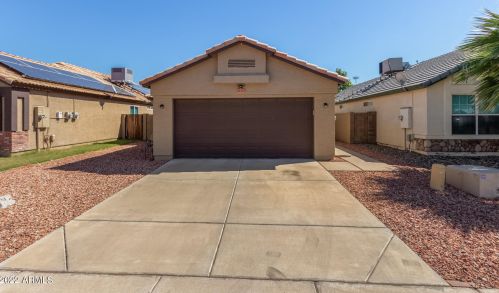 21217 30 Ave, Phoenix AZ 85051-7597 exterior