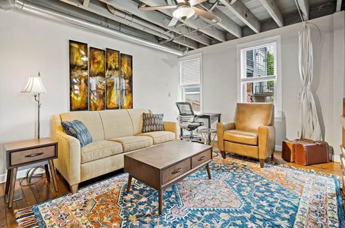 220 Alpine Ave, Pittsburgh PA 15212-4020 exterior