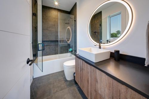 1305 4th Ct, Boca Raton FL  33432-1408 exterior