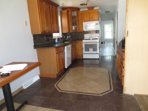 3216 Narragansett Ave, Chicago, IL 60634-3905