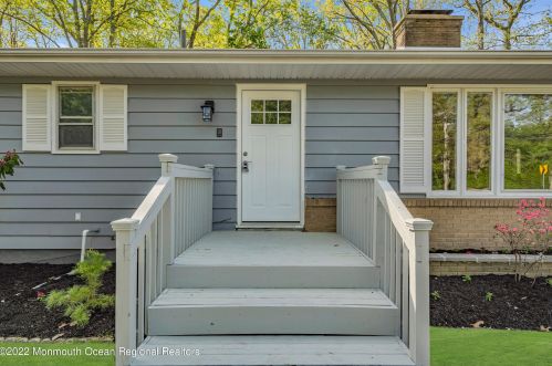 99 Hope Chapel Rd, Jackson Twp NJ 08527-5061 exterior