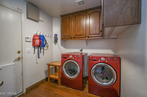 3151 Greythorne Way, Chandler AZ  85248-2152 exterior