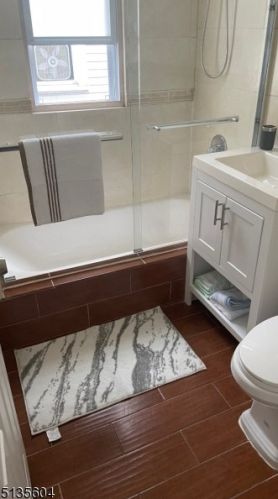 219 Wainwright St, Newark NJ  07112-1226 exterior