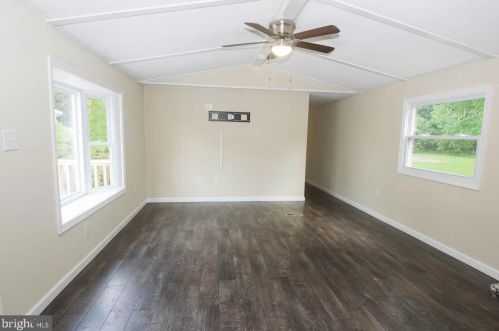 2137 Buchert Rd, Pottstown PA 19464-2460 exterior