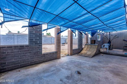 4741 Burgess Ln, Phoenix AZ  85042-5327 exterior