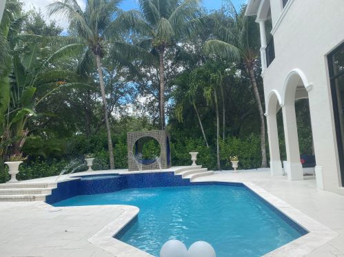 17897 Monte Vista Dr, Boca Raton FL  33496-1057 exterior