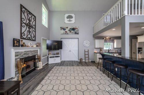 6215 Eagle Rdg Dr, Kalamazoo MI 49004-9627 exterior