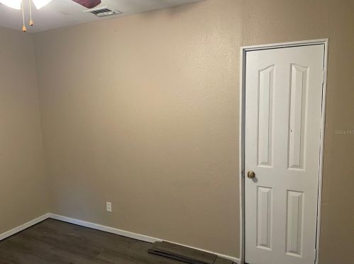 2913 Sligh Ave, Tampa FL  33610-1411 exterior