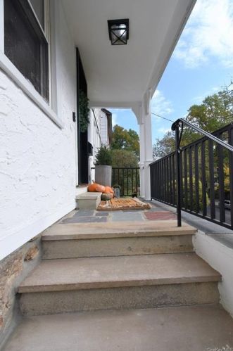 239 5th St, Mount Vernon NY 10553-2117 exterior