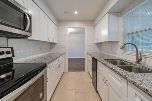 7810 Krycul Ave, Riverview FL 33578-4315 exterior