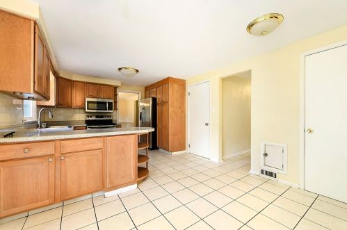 113 Calmont Dr, Pittsburgh PA 15235-5202 exterior