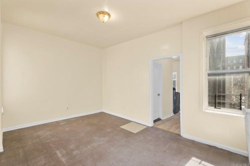 788 Garden St, Bronx NY 10460-1104 exterior