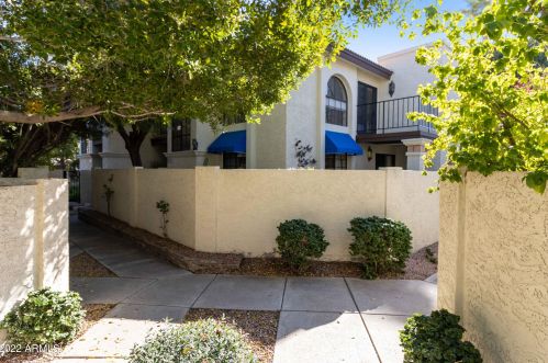 8838 51st St, Phoenix, AZ 85044-5773