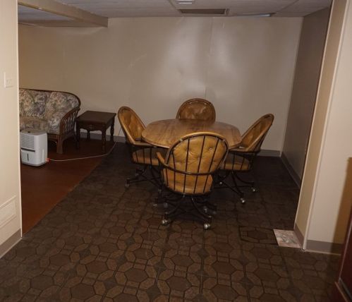 7277 Mcclure Ave, Pittsburgh PA 15218-2307 exterior