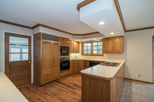 6109 Savio Dr, Saint Louis MO 63123-2760 exterior