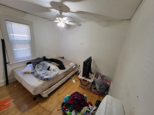 4651 48, Milwaukee WI 53220-4113 exterior