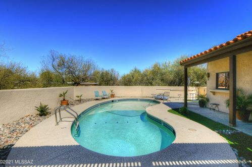 191 Roma Dr, Tucson AZ 85737-7668 exterior