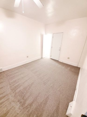 51 Norton St, Pittsburgh PA 15211-1855 exterior