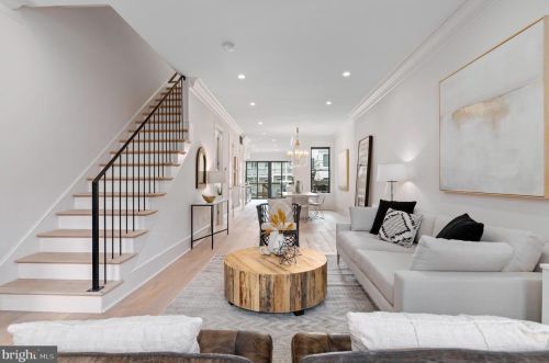 1744 T St, Washington DC 20009-7102 exterior