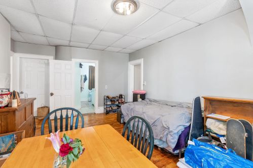 94 Woodford St, Portland ME 04103-4513 exterior