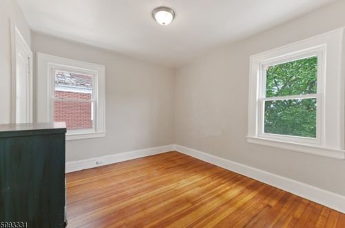 16 Newton Pl, Irvington NJ  07111-1408 exterior