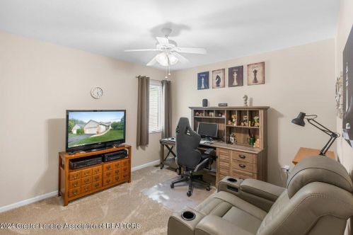 16120 Park Lake Rd, East Lansing MI 48823-9480 exterior