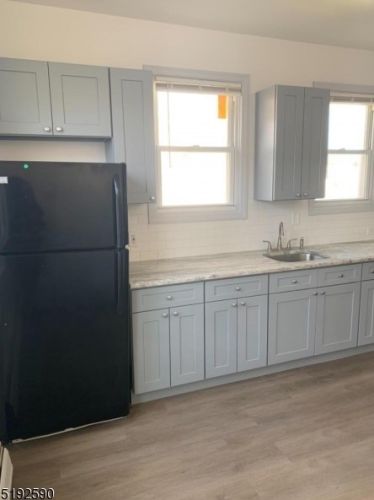 141 21st St, Irvington NJ  07111-4556 exterior