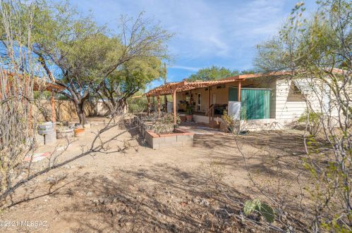 4884 Cashin Dr, Tucson AZ 85757-9461 exterior