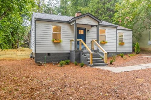 1937 Clairmont Ter, Atlanta GA  30345-2309 exterior