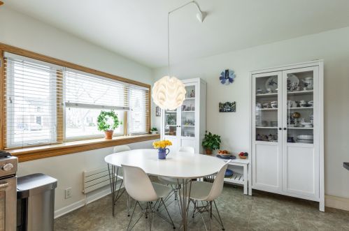 301 Carlisle Ave, Milwaukee WI 53217-4826 exterior