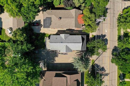 1915 University Ave, Madison WI 53726-3918 exterior