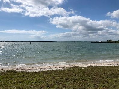 1133 Bayshore Dr, Fort Pierce, FL 34949-3045