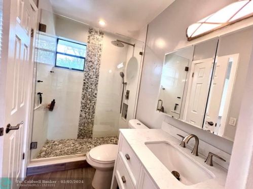 7200 2nd Ave, Boca Raton FL 33487-2335 exterior