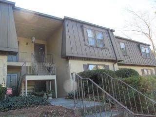 130 Amherst Pl, Atlanta, GA 30327-4061