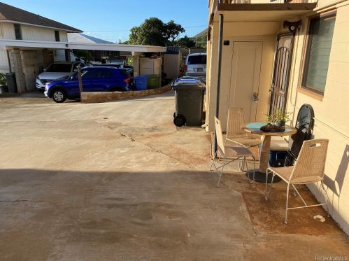 728 21 Ave, Honolulu HI 96816-4516 exterior