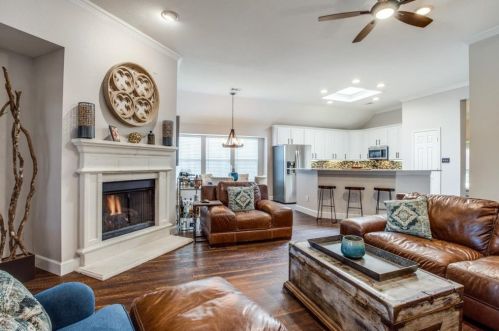 4135 Republic Dr, Frisco TX 75034-6326 exterior