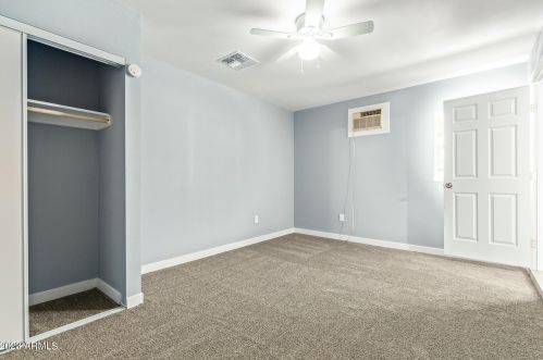 2925 42nd Ave, Phoenix AZ  85019-4323 exterior