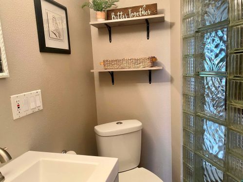 102 11 St, Duluth MN 55805-1554 exterior