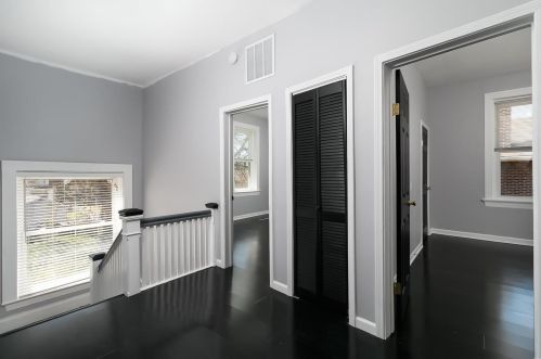 50 Lewis Pl, Saint Louis MO 63113-2443 exterior